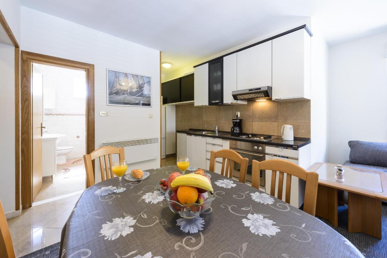 Apartment Tija Two Bedroom Apartment With Balcony And Partial Sea View Dubrovnik Exterior foto